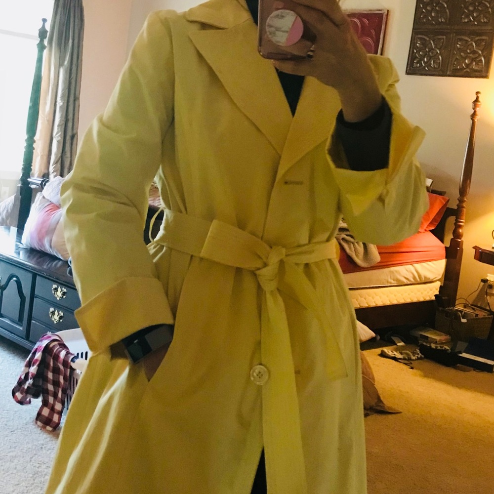 Talbots rain coat 🧥 size medium